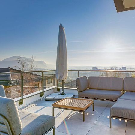 آنسي Serenity - 3 Bedroom Top Floor Apartment Parking & Lake View Terrace المظهر الخارجي الصورة